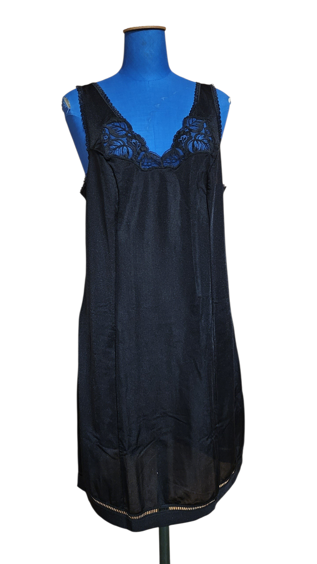 Fond de Robe noir Maille jour Venise