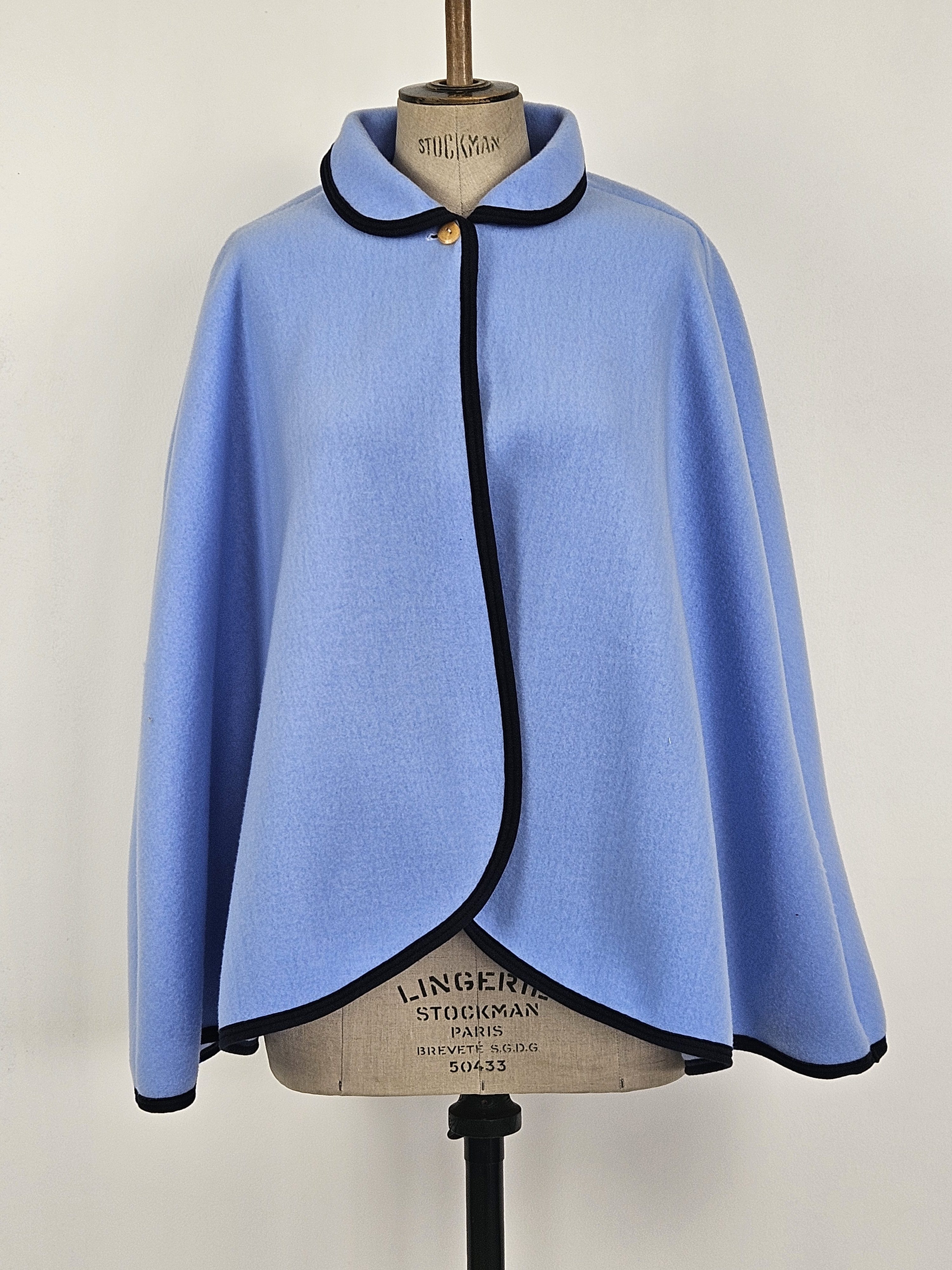 817186/UNI Cape polaire femme unie, Col claudine